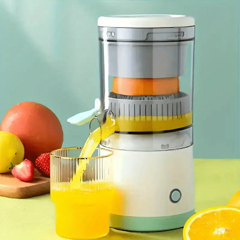 Compact USB Charging Juice Blender – Portable Fruit Juicer for Smoothies & Drinks
