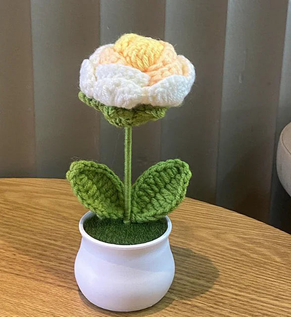 Handwoven Wool Lily & Mini Flowers Pot